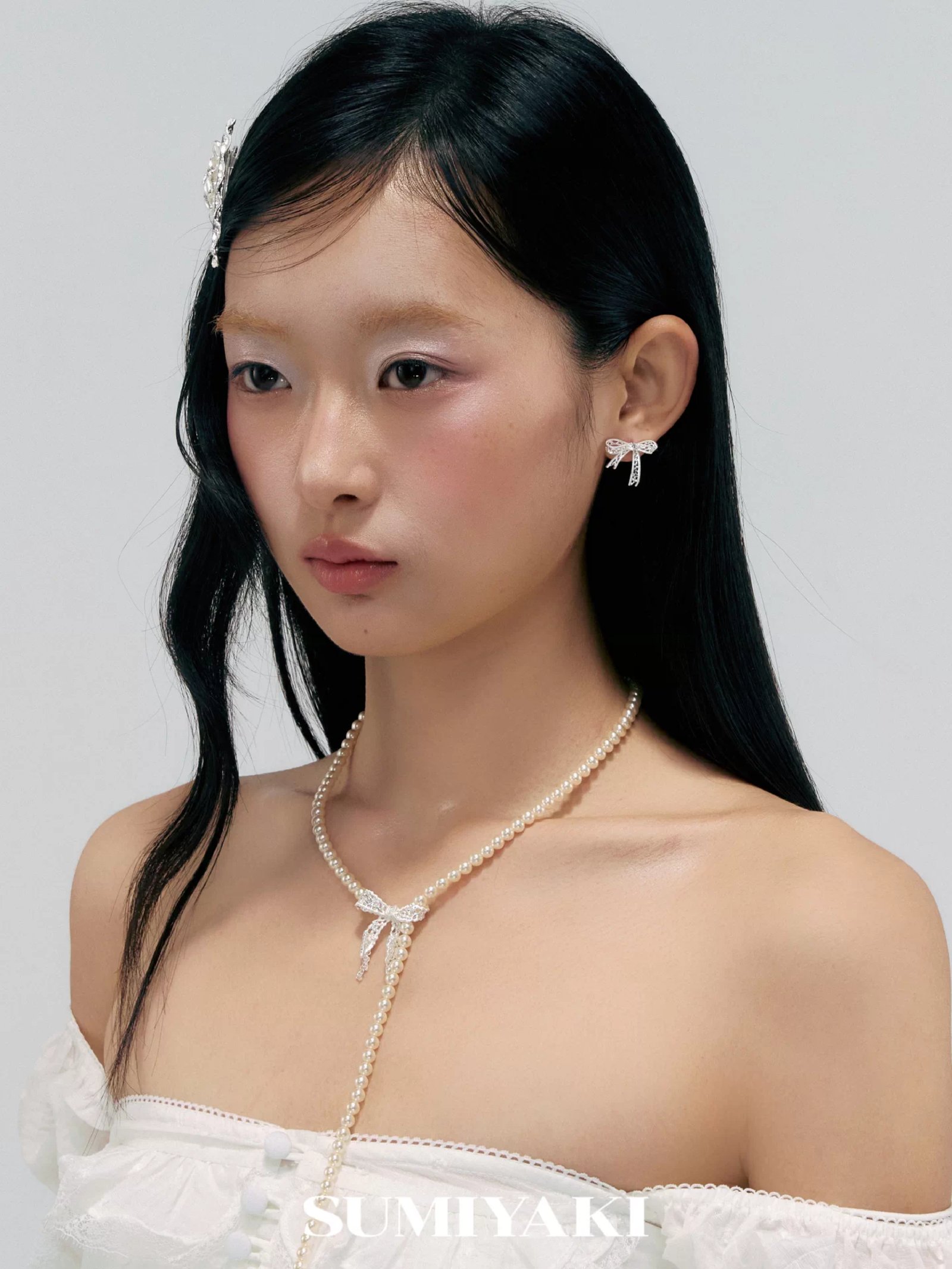 dainty ribbon studs 09 dainty ribbon studs 09